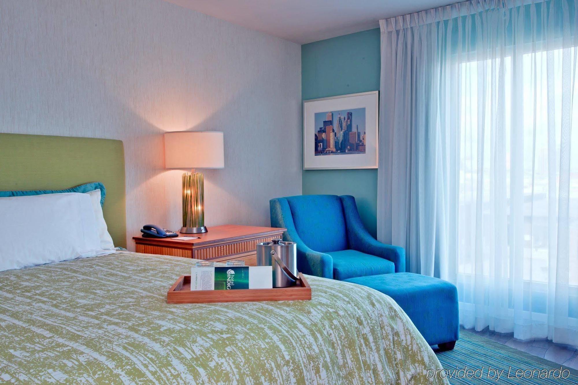 Best Western Premier Toronto Airport Carlingview Hotel Zimmer foto